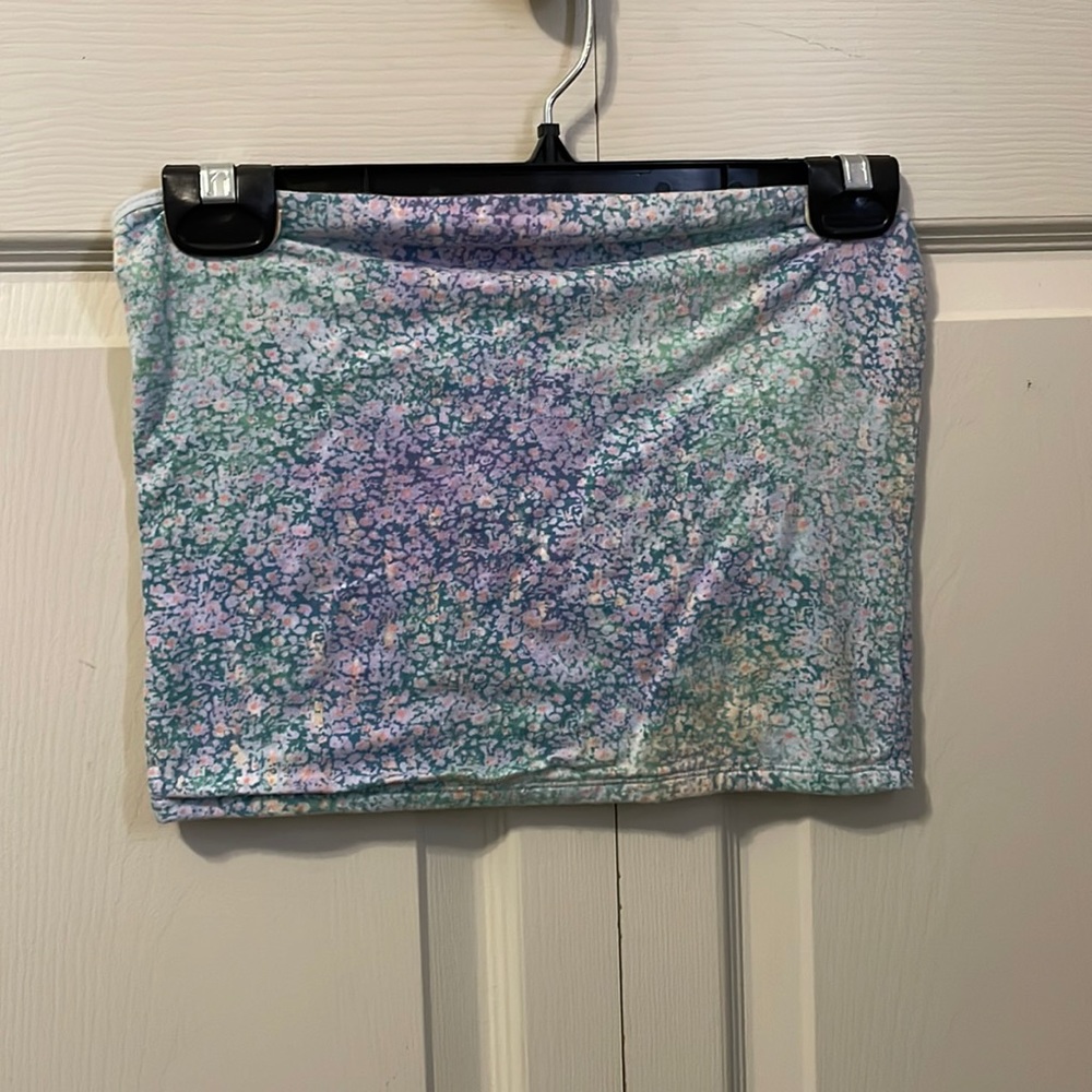flowery tube top!